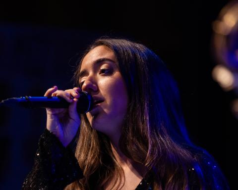 Júlia Plans Sextet Júlia Plans Sextet